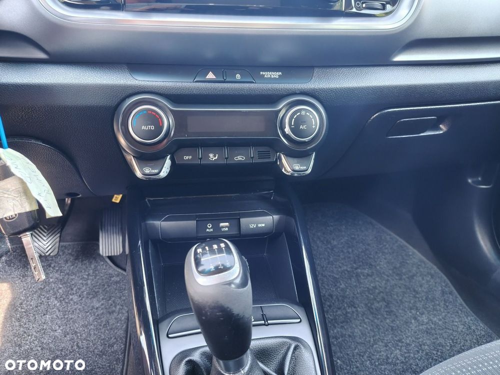 Kia Stonic 1.4 M - 14