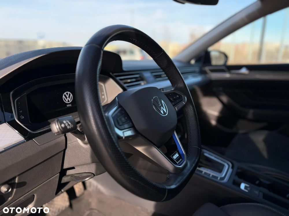 Volkswagen Passat 1.4 TSI Plug-In Hybrid GTE DSG - 7