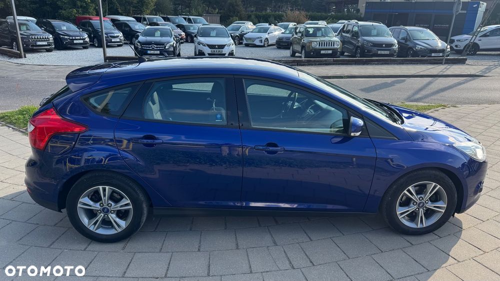 Ford Focus 1.0 EcoBoost Start-Stopp-System Champions Edition - 4