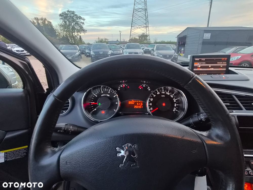 Peugeot 3008 1.6 Premium - 20