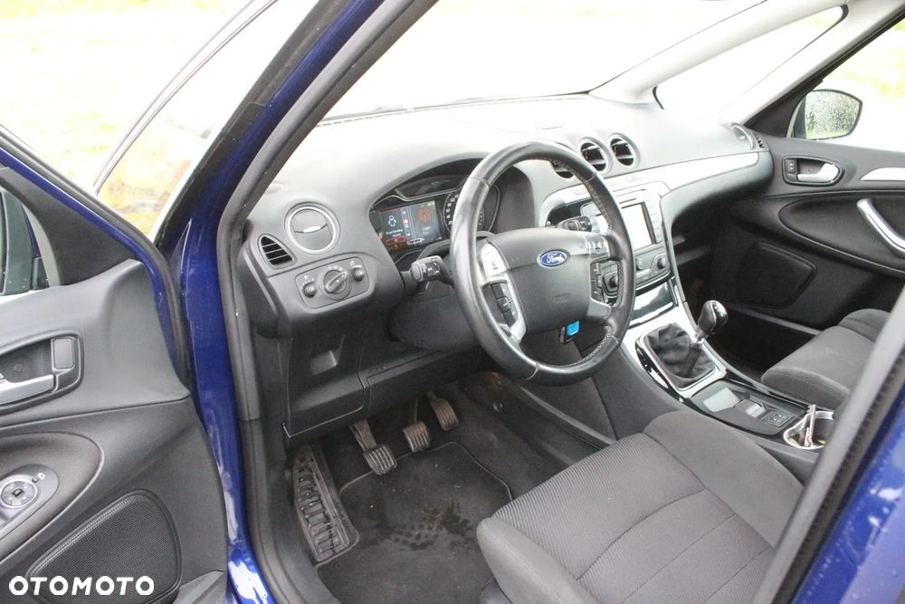 Ford S-Max 2.0 TDCi DPF Titanium - 23