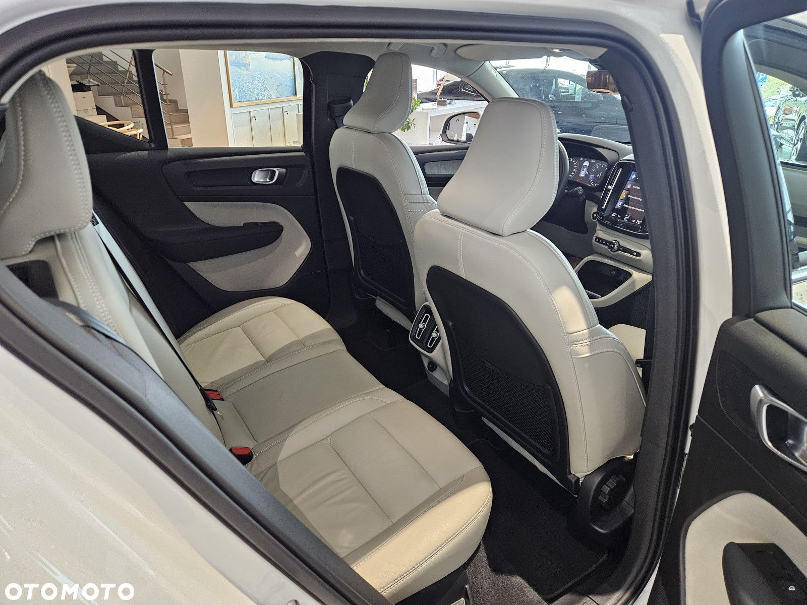 Volvo XC 40 - 15