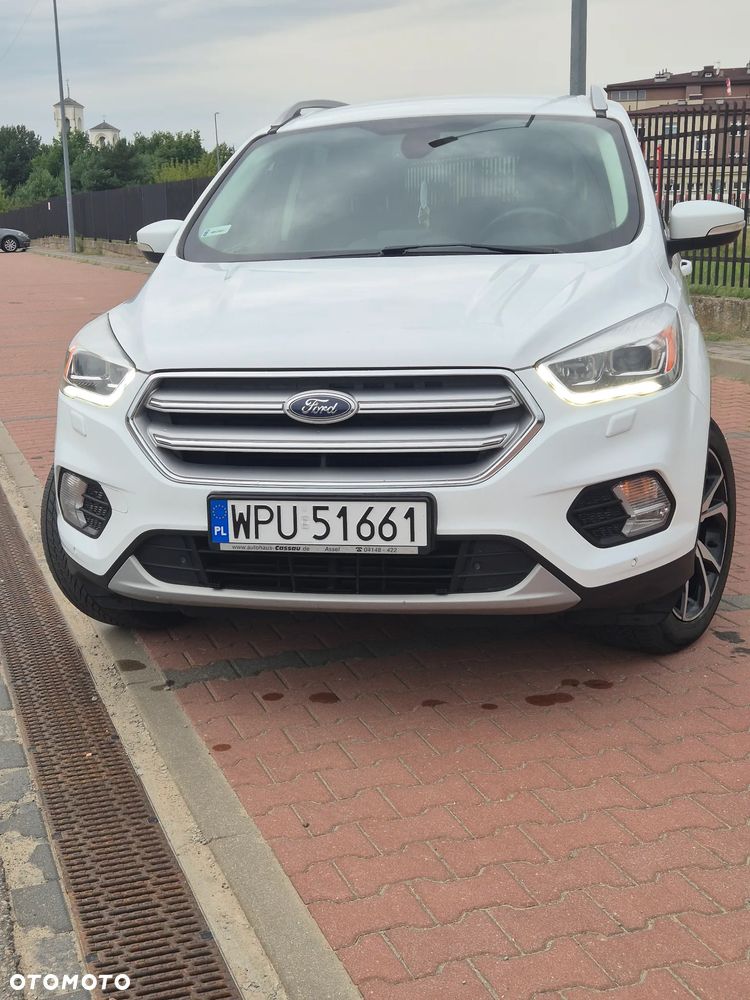 Ford Kuga - 2