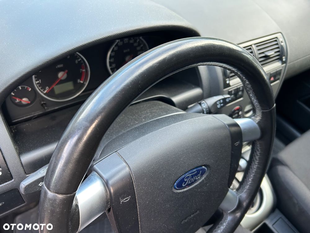 Ford Mondeo 2.0 Trend - 19