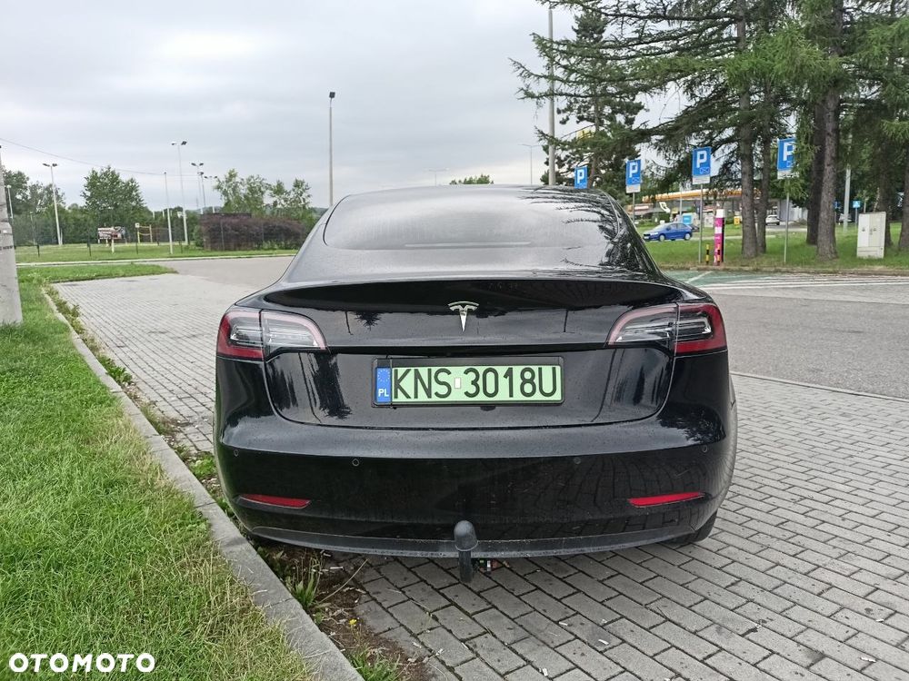 Tesla Model 3 Standard Range Plus - 4