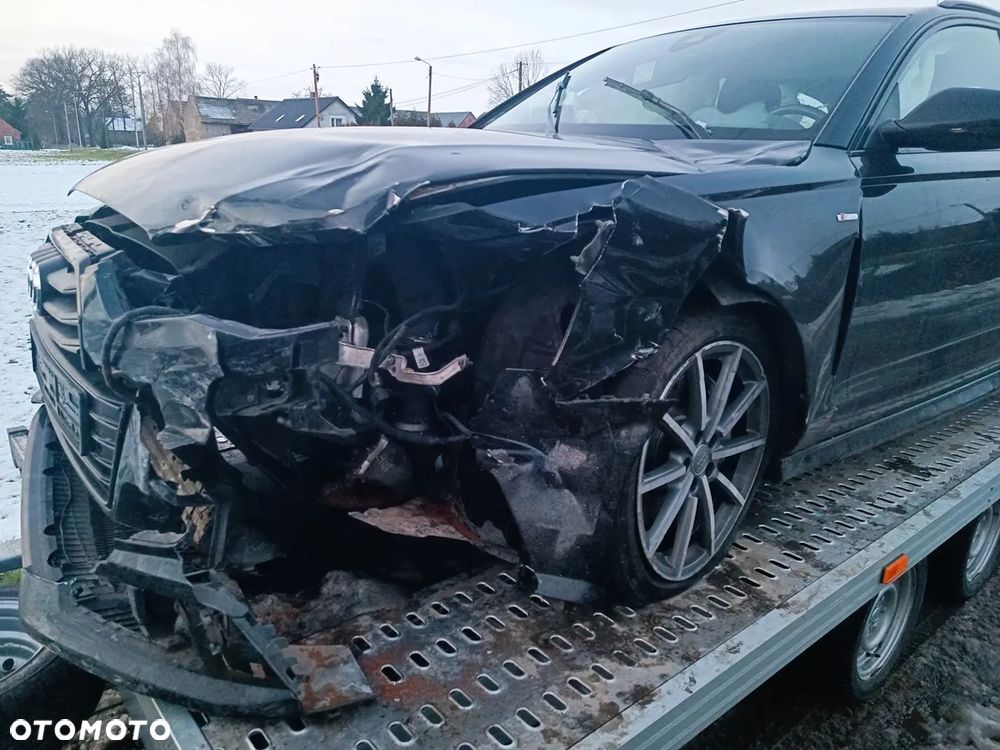 Audi A6 Avant 3.0 TDI quattro S tronic - 4