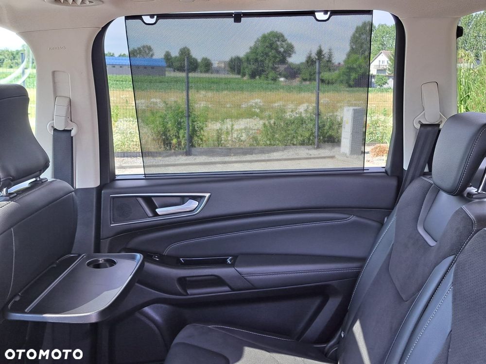 Ford Galaxy - 16