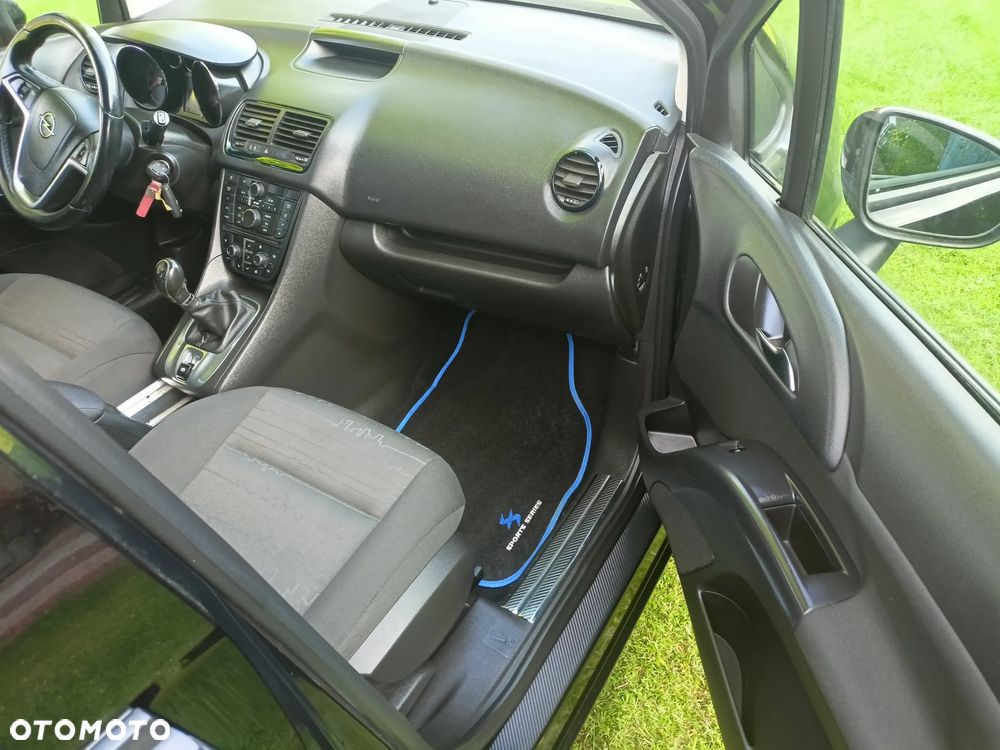 Opel Meriva - 27