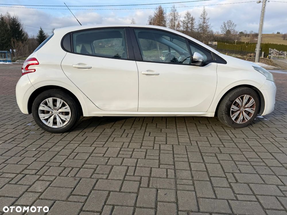 Peugeot 208 HDi 68 Access - 8