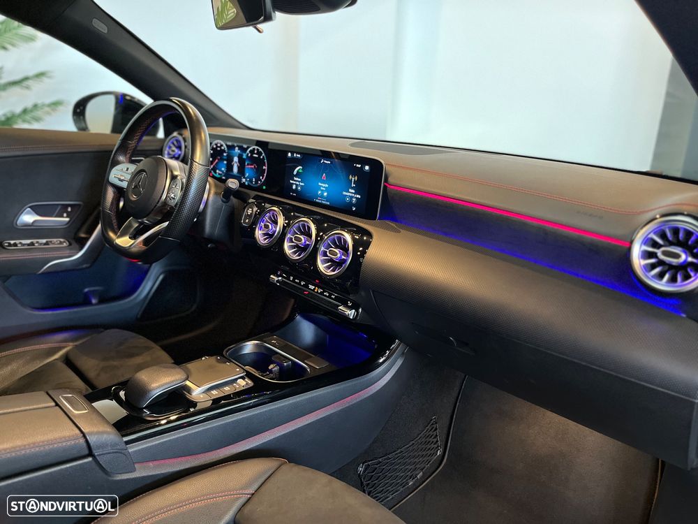 Mercedes-Benz CLA 200 d Shooting Brake 8G-DCT AMG Line - 31