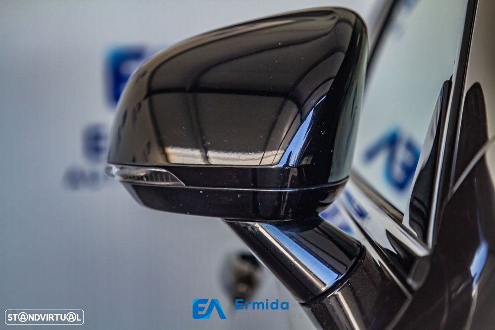 Volvo V90 2.0 T6 PHEV R-Design AWD - 11
