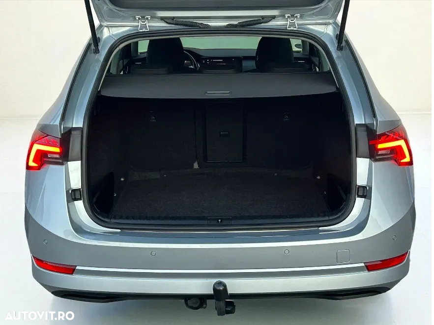 Skoda Octavia Combi 2.0 TDI Style - 26
