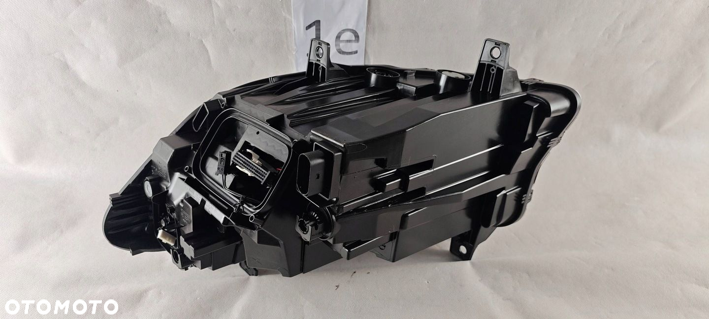 Mercedes SPRINTER 907 910 FULL LED PRAWY PERFORMANCE LAMPA A9109067200 - 9