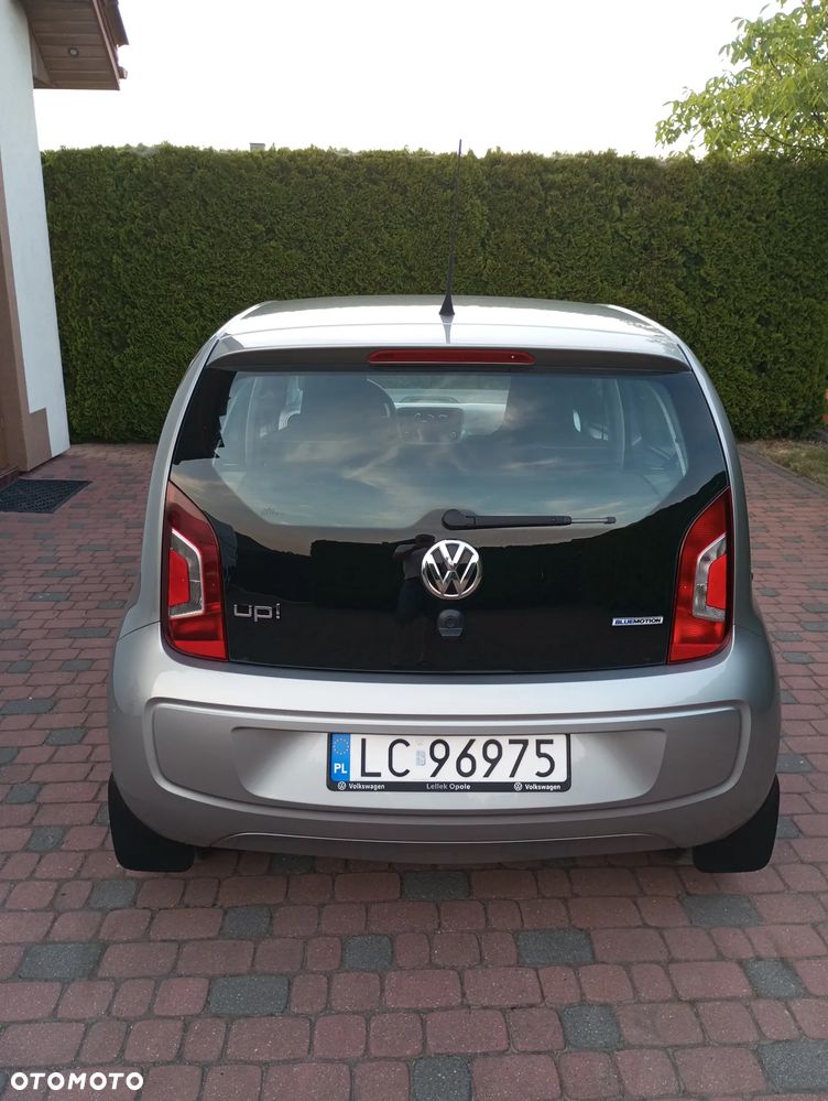 Volkswagen up! cheer - 3
