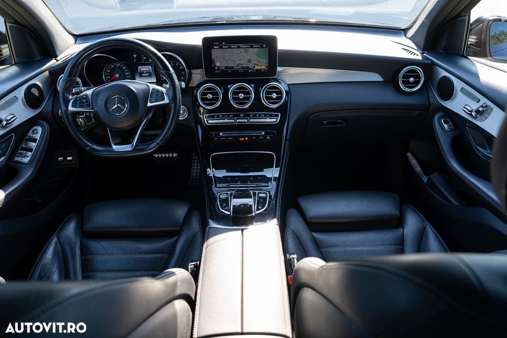 Mercedes-Benz GLC - 36
