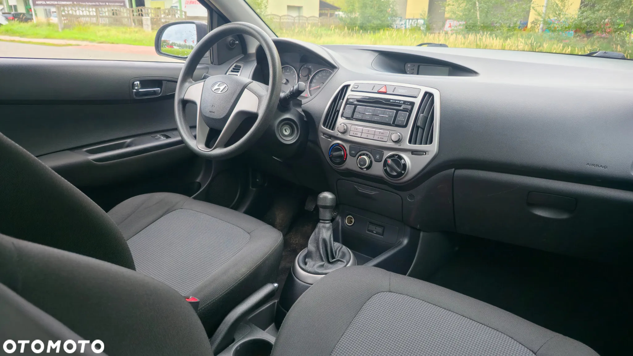 Hyundai i20 1.2 Fifa World Cup Edition - 13