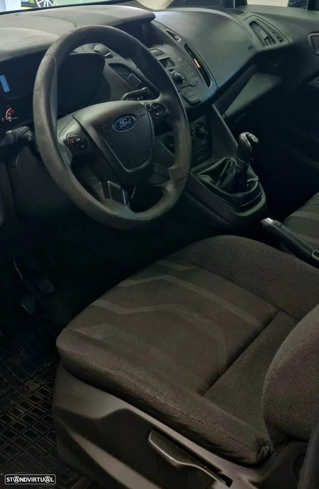 Ford Transit Connect L2 3 Lugares - 21