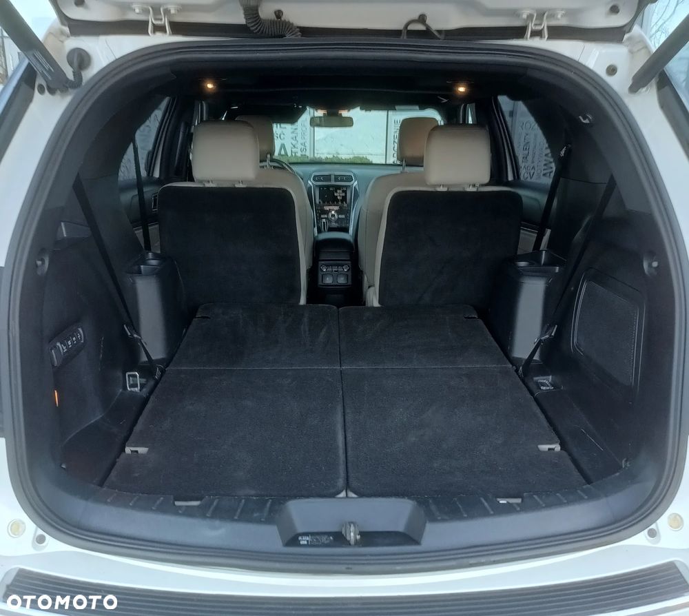 Ford Explorer - 12