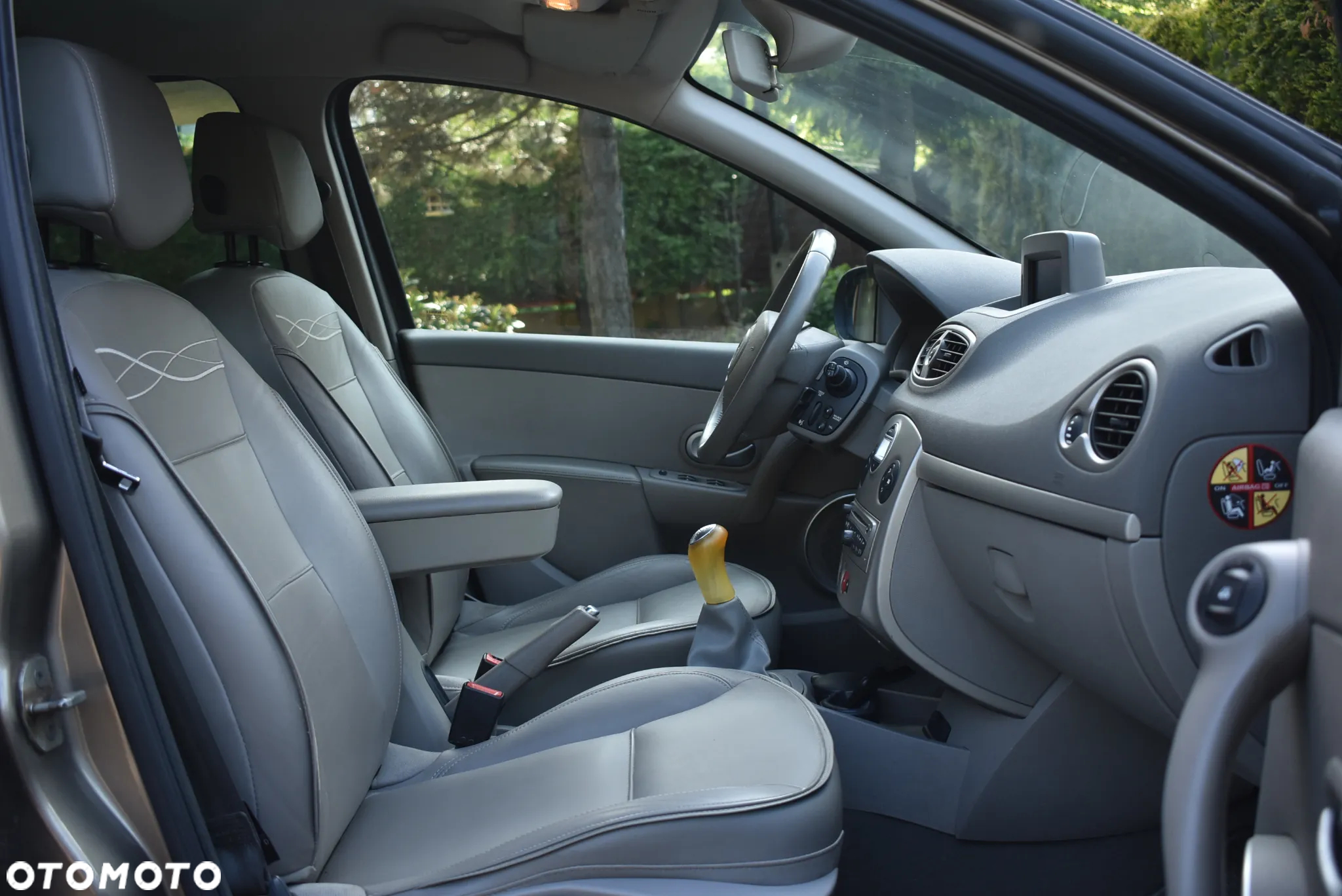 Renault Clio 1.2 TCE Expression - 25