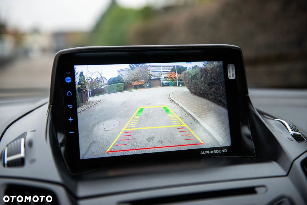 Ford Kuga 2.0 TDCi 4x4 Titanium - 34