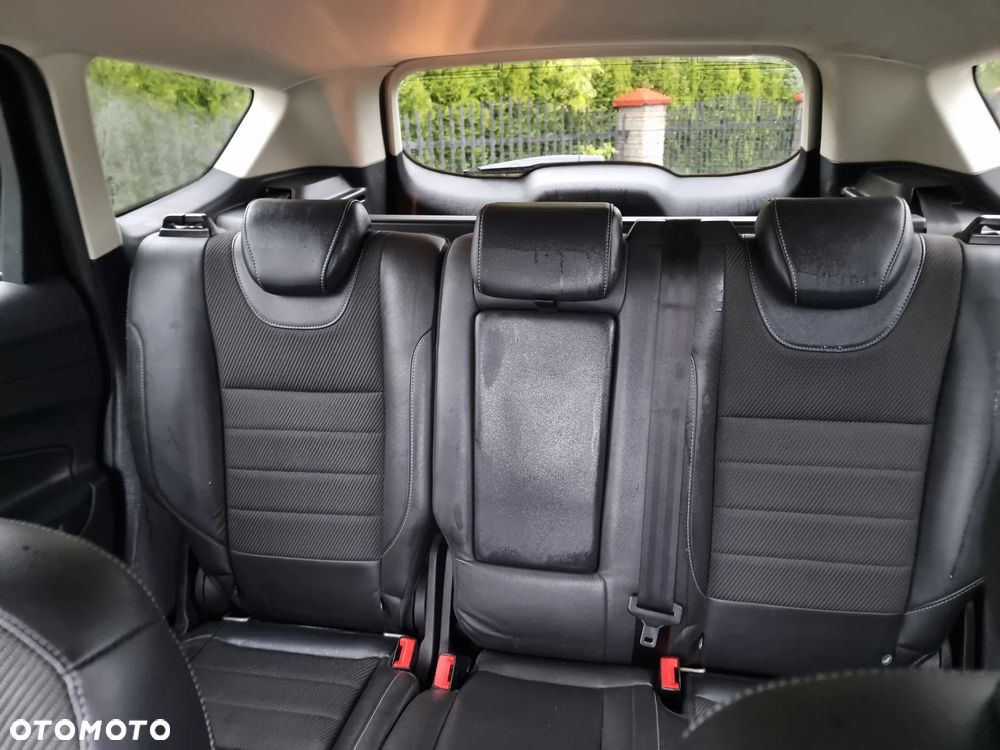 Ford Kuga 2.0 TDCi 4x4 Black & Silver - 29