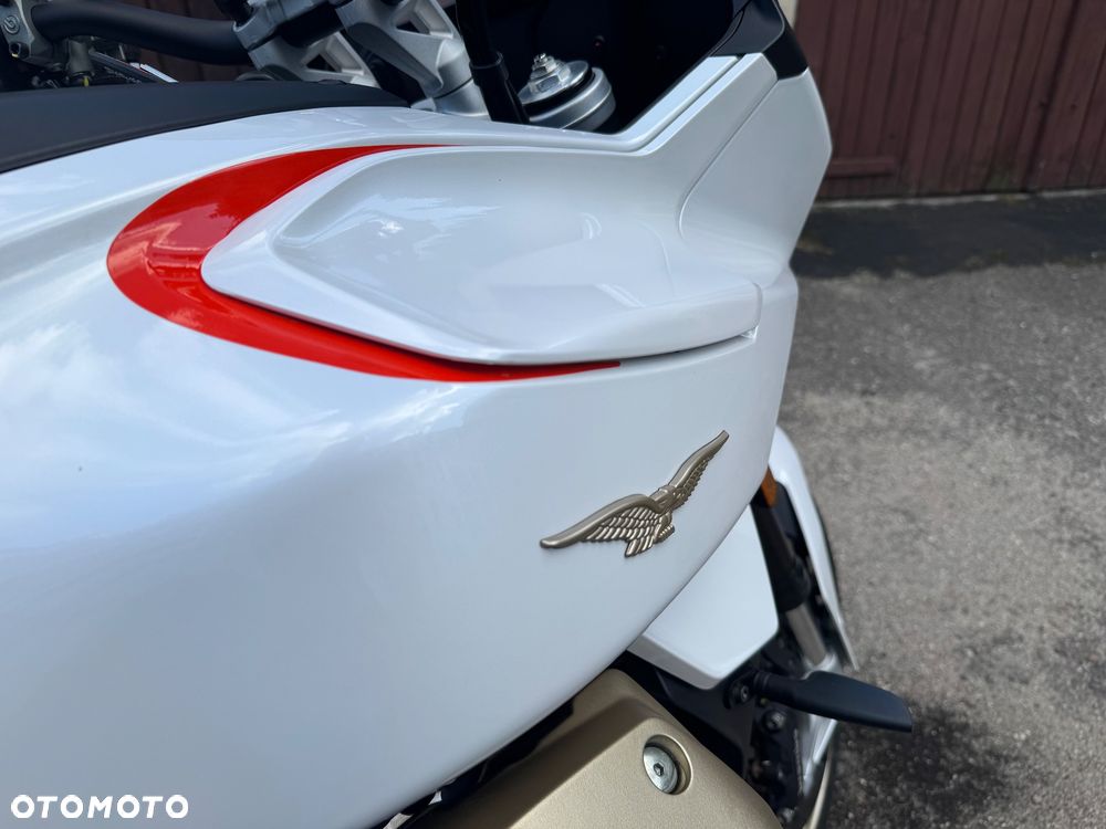 Moto Guzzi V100 Mandello - 7