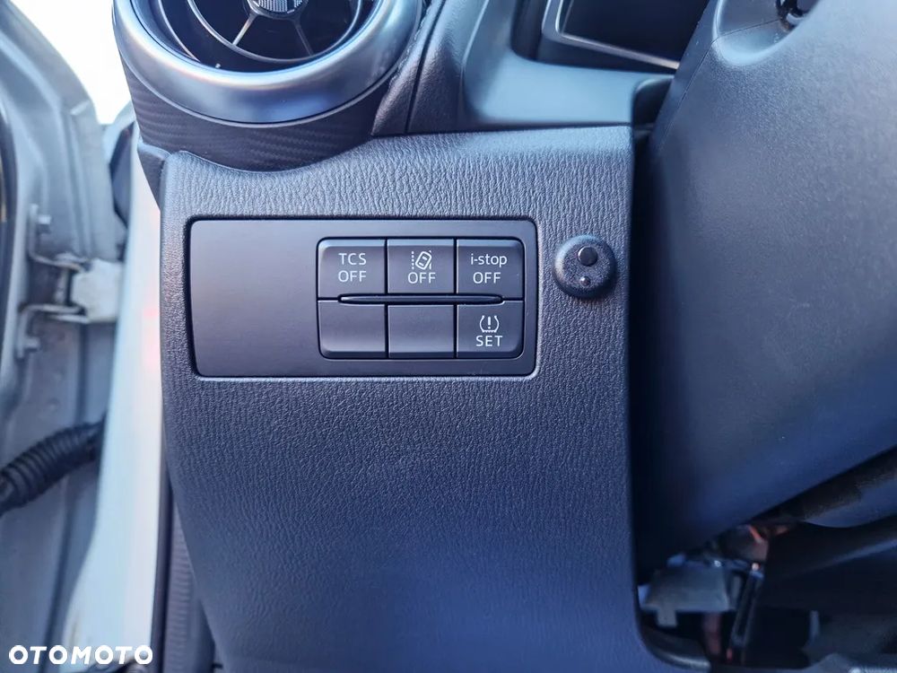 Mazda CX-3 2.0 Skypassion - 27