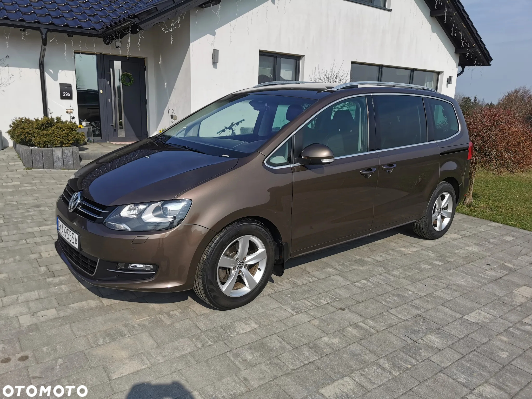 Volkswagen Sharan 2.0 TDI DSG BlueMotion Technology Highline - 3
