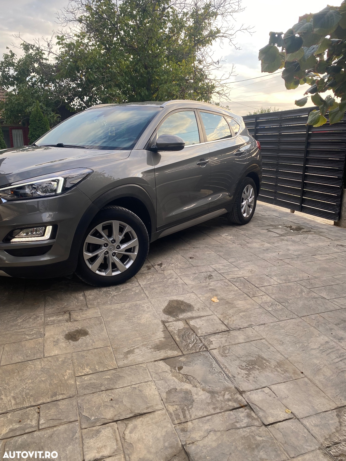 Hyundai Tucson - 4
