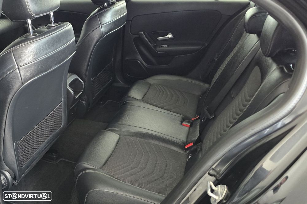 Mercedes-Benz A 180 d Style Plus - 10