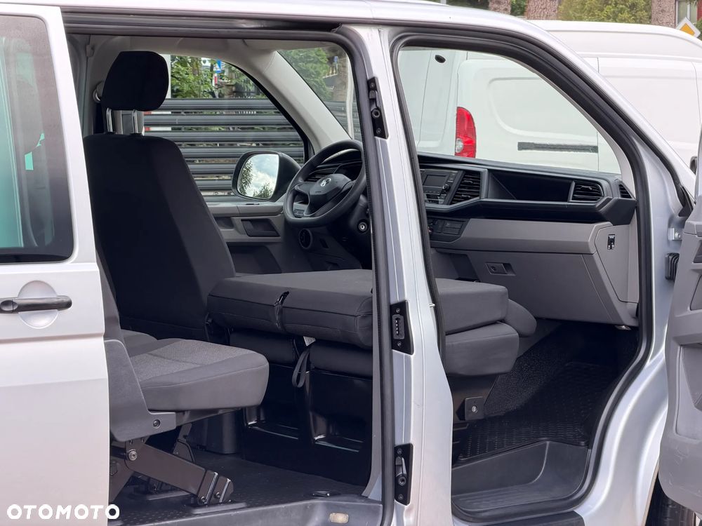 Volkswagen Transporter - 18