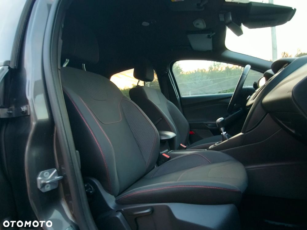 Ford Focus 1.0 EcoBoost ST-Line - 22