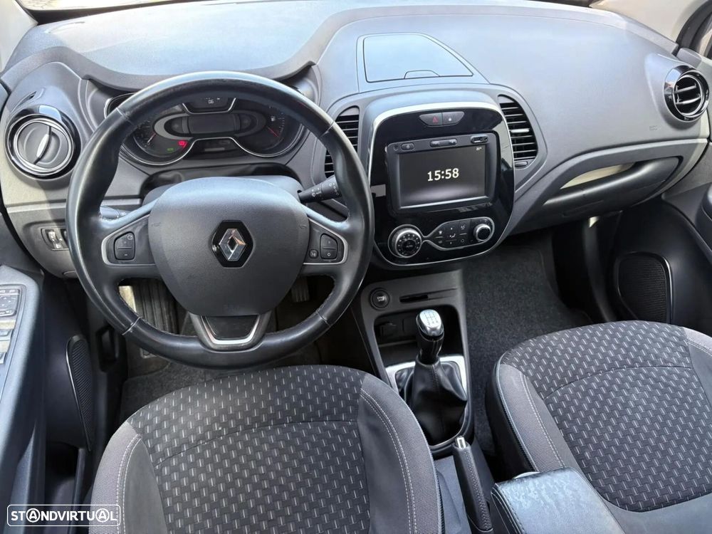 Renault Captur 0.9 TCE Exclusive - 31