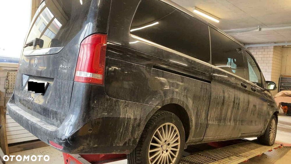 Mercedes-Benz Klasa V 250 (BlueTEC) d extralang 4Matic 7G-TRONIC Avantgarde - 4