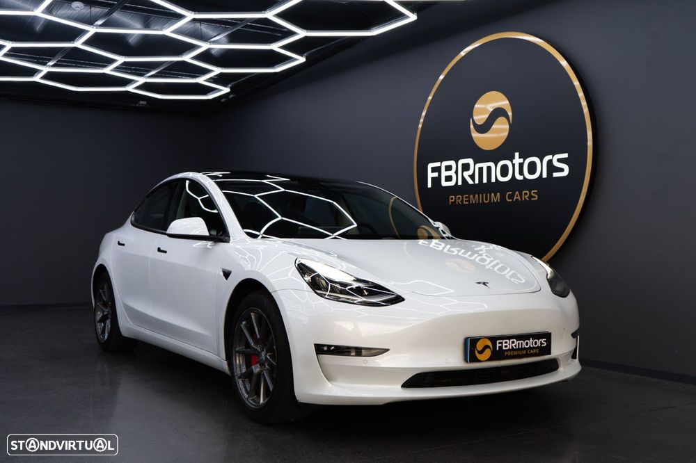 Tesla Model 3 Long-Range Dual Motor AWD - 1