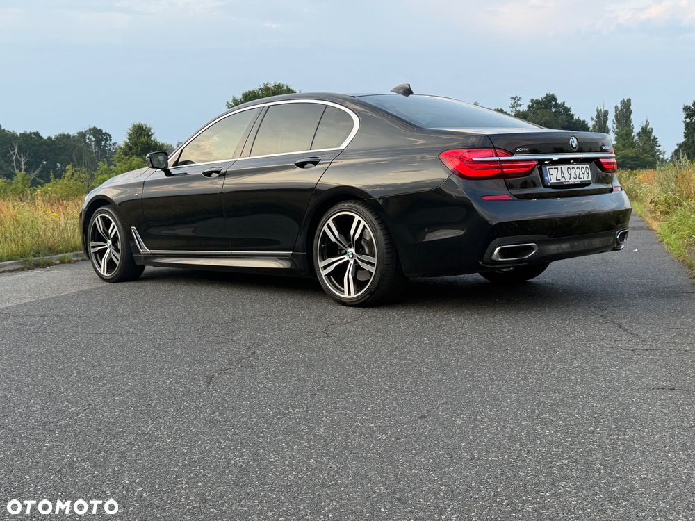 BMW Seria 7 740d xDrive - 6