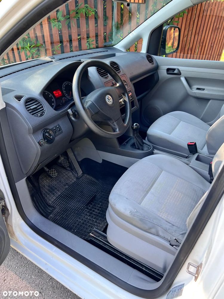Volkswagen Caddy - 34