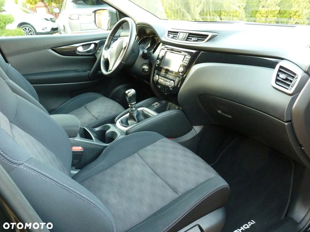 Nissan Qashqai 1.5 dCi Visia - 7