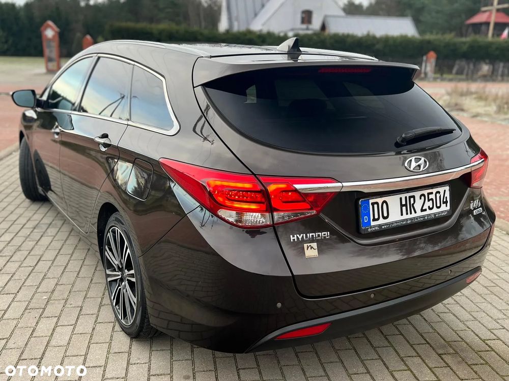 Hyundai i40 Kombi 1.7 CRDi DCT Trend - 6