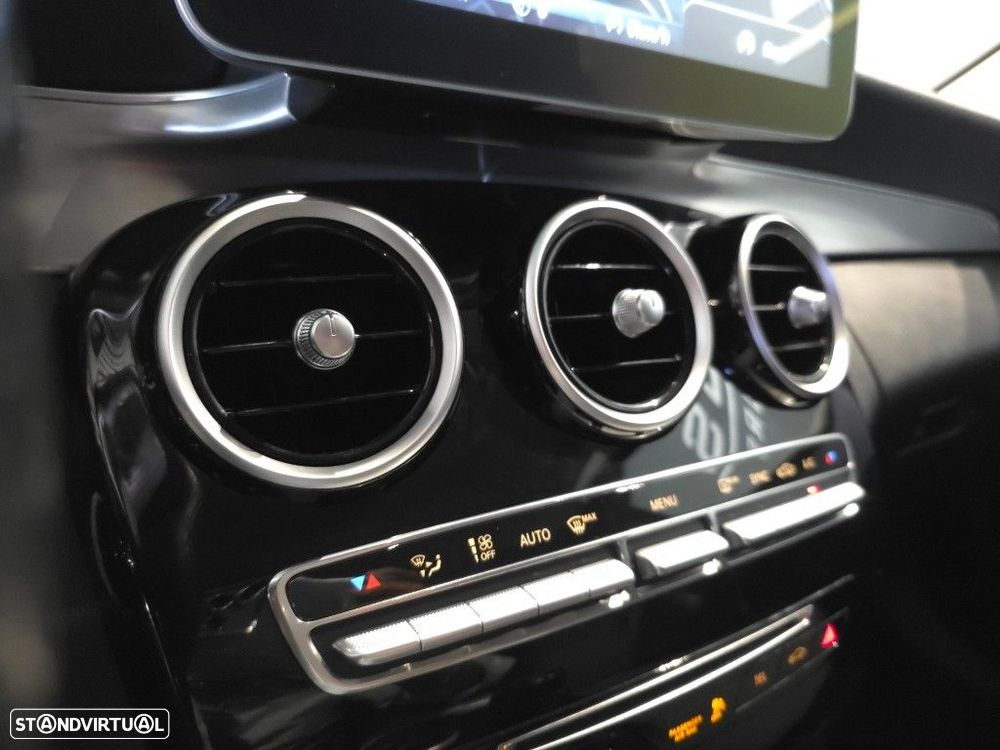 Mercedes-Benz C 200 BlueTEC AMG Line - 38