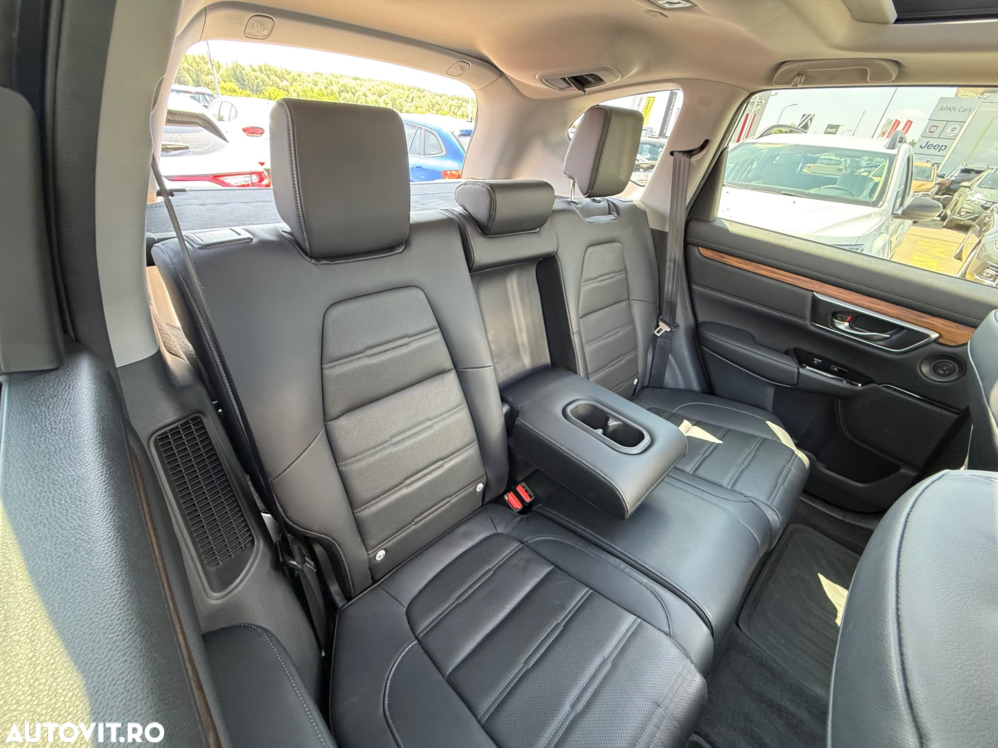 Honda CR-V 2.0 Hybrid i-MMD 4WD E-CVT Executive - 17