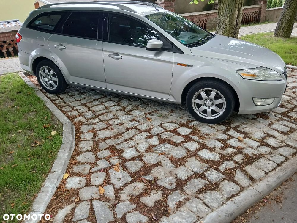 Ford Mondeo - 4
