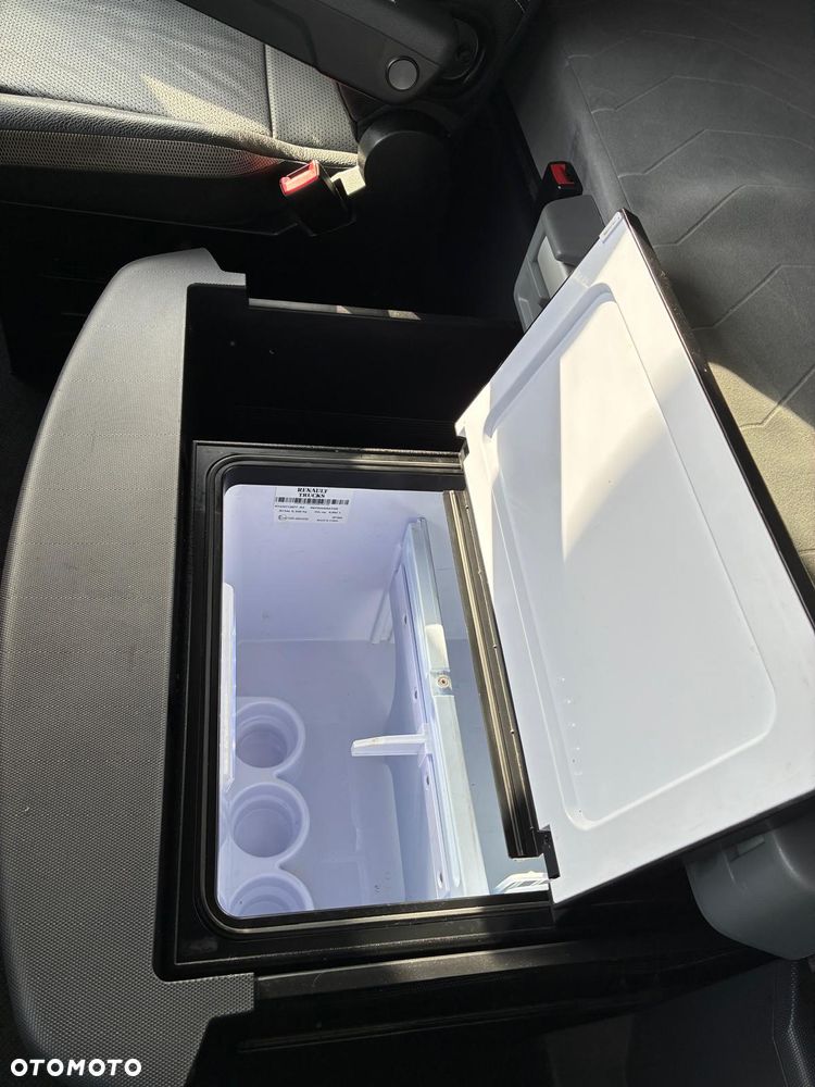 Renault T480 HIGH SLEPER CAB - 26