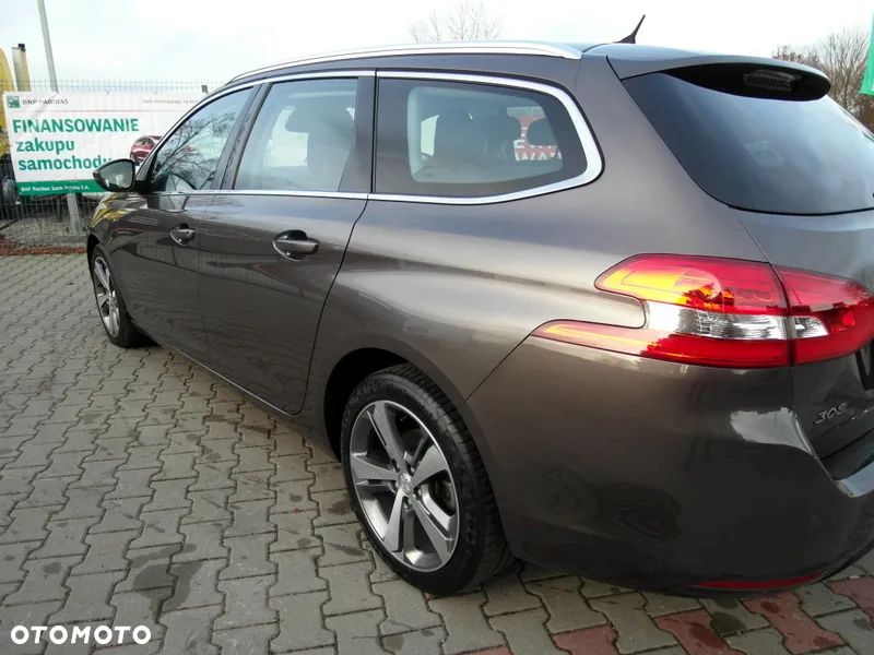 Peugeot 308 SW HDi FAP 150 Allure - 10
