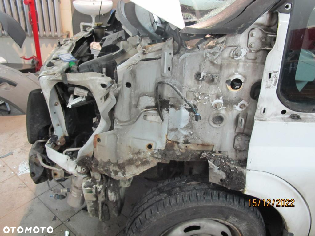 Ford Transit - 13