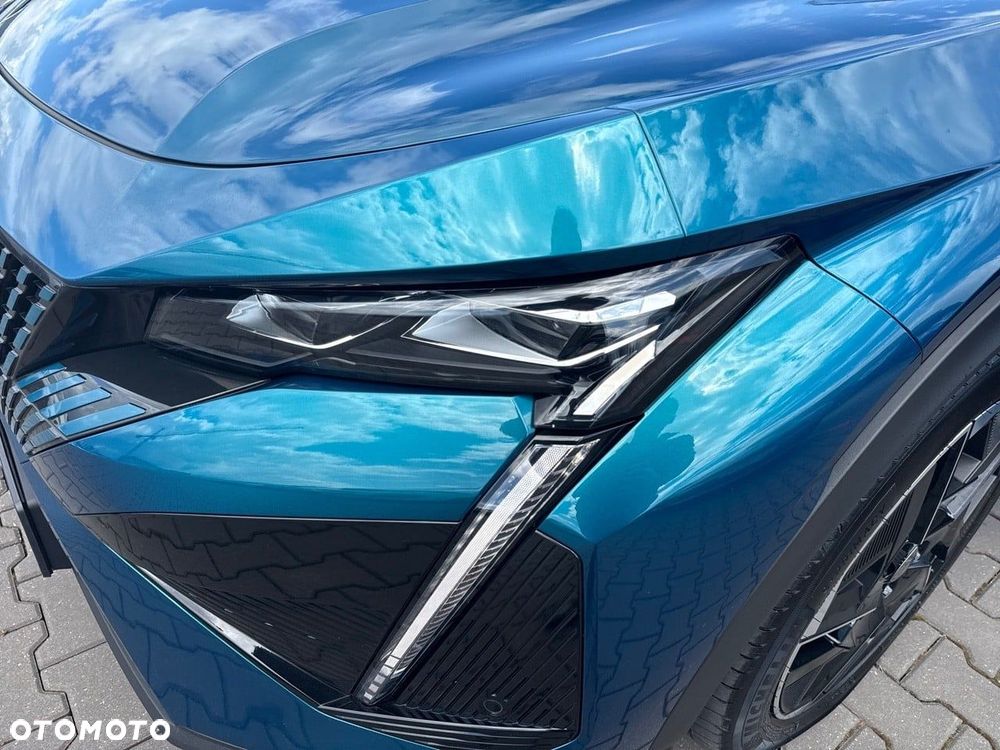 Peugeot 408 1.6 Plug-In Hybrid 225 GT EAT8 - 13