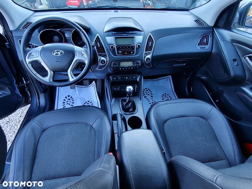 Hyundai ix35 2.0 CRDi Premium 2WD - 11