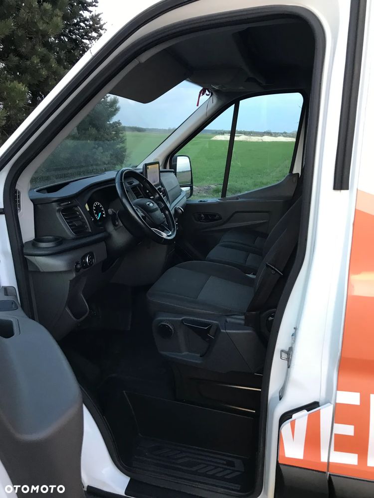 Ford Transit - 21