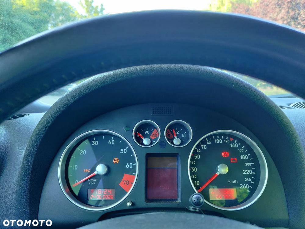 Audi TT Coupé 1.8 T - 19