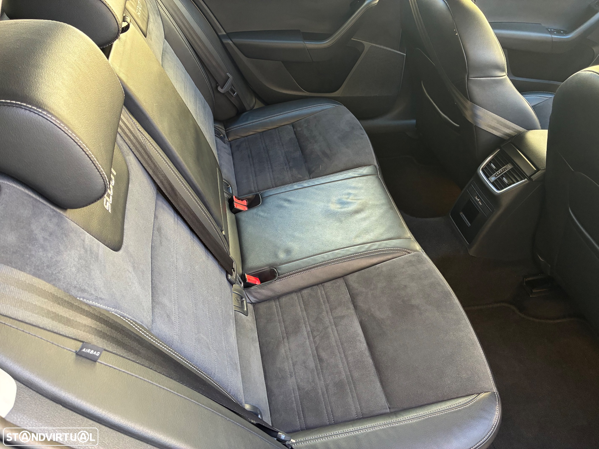 Skoda Octavia Break 2.0 TDI Ambition 4x4 DSG - 25